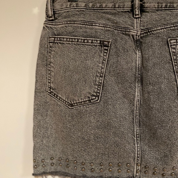 100% Cotton AllSaints Distressed Grey Studded Jean Mini skirt size 10 NYE Party - Picture 2 of 12